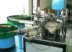 工業磁環、磁芯及塑料電子產品自動排序擺盤包裝機的應用與市場前景